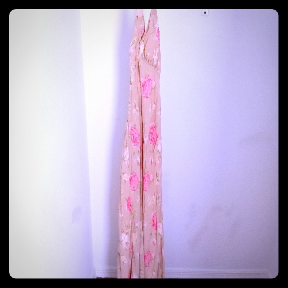 Floral halter style gown size M - Picture 4 of 6